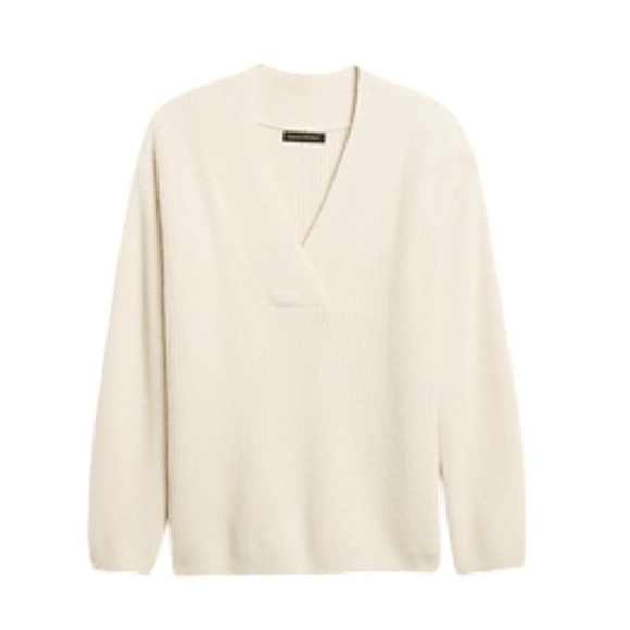 Banana Republic Italian Wool-Cashmere Blend Tunic
Sweater Cream Size Medium - Picture 1 of 9